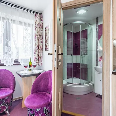 ホームステイ Jozefina